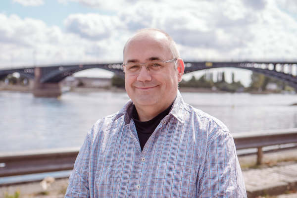 Portrait von Jens Grochtdreis